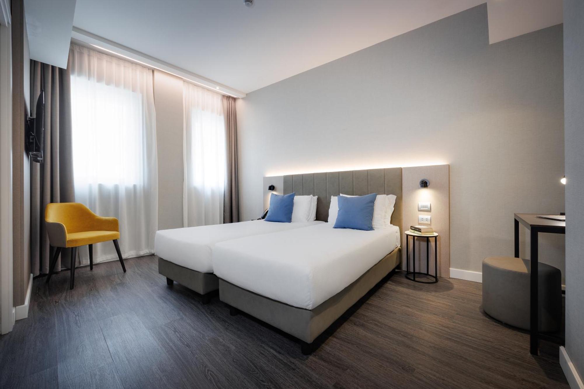 Ih Hotels Milano Centrale — Photos 1
